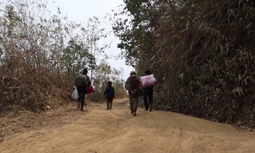 Μιανμάρ: 3.000 χωρικοί κατέφυγαν στην Ταϊλάνδη έπειτα από τους βομβαρδισμούς